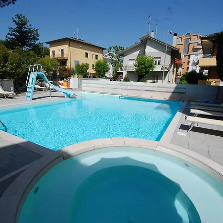Locazione Turistica Altomare.5 Fogliano Marina
